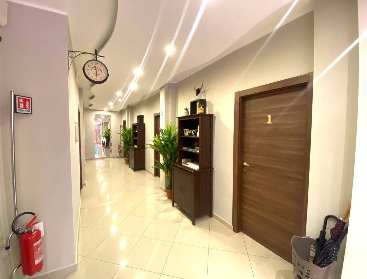 Golden Milano Hotel מראה חיצוני תמונה